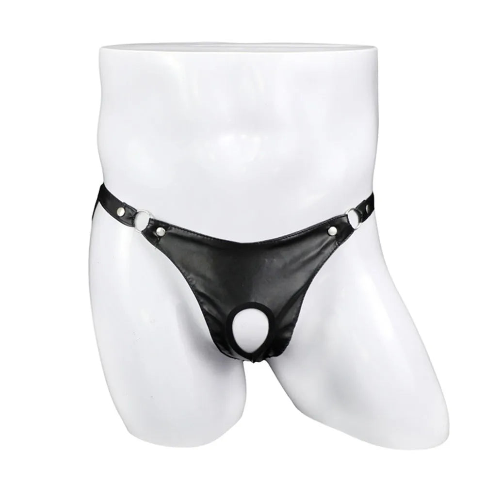 Cueca Tanga Masculina em Couro Sintético com Anel Metálico